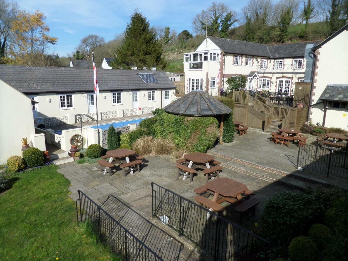 The Poachers Inn Dorchester Extérieur photo